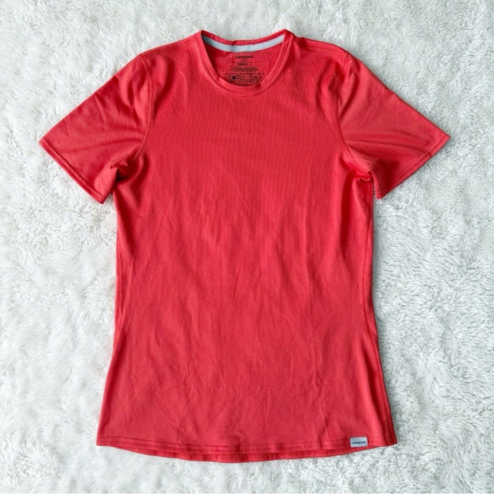 Patagonia Woman Capilene Silkweight Technical T-Shirt SMALL Outdoor Hiking